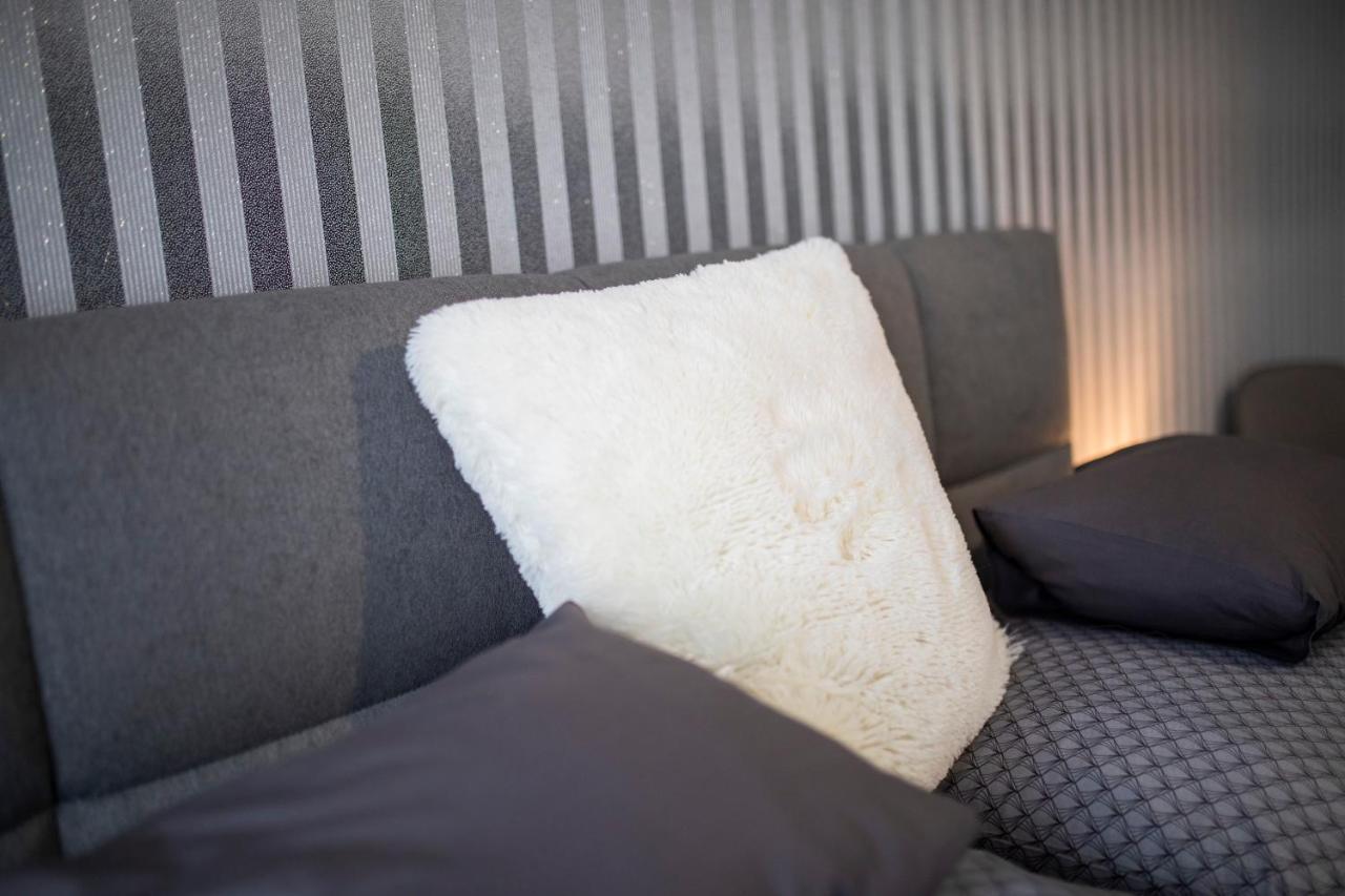 Csipke Apartman Makó Buitenkant foto