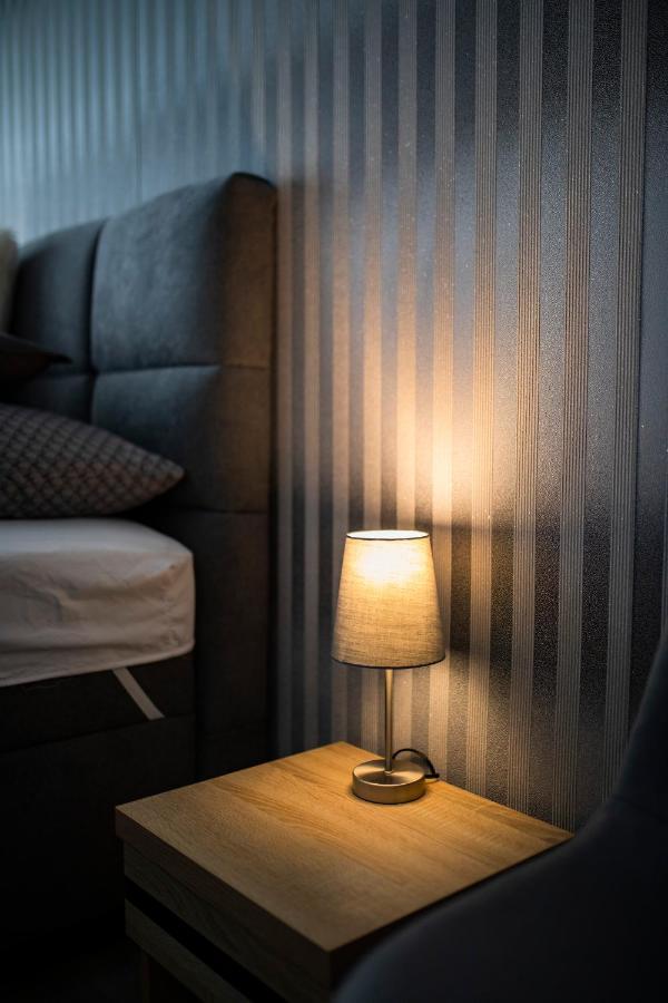 Csipke Apartman Makó Buitenkant foto